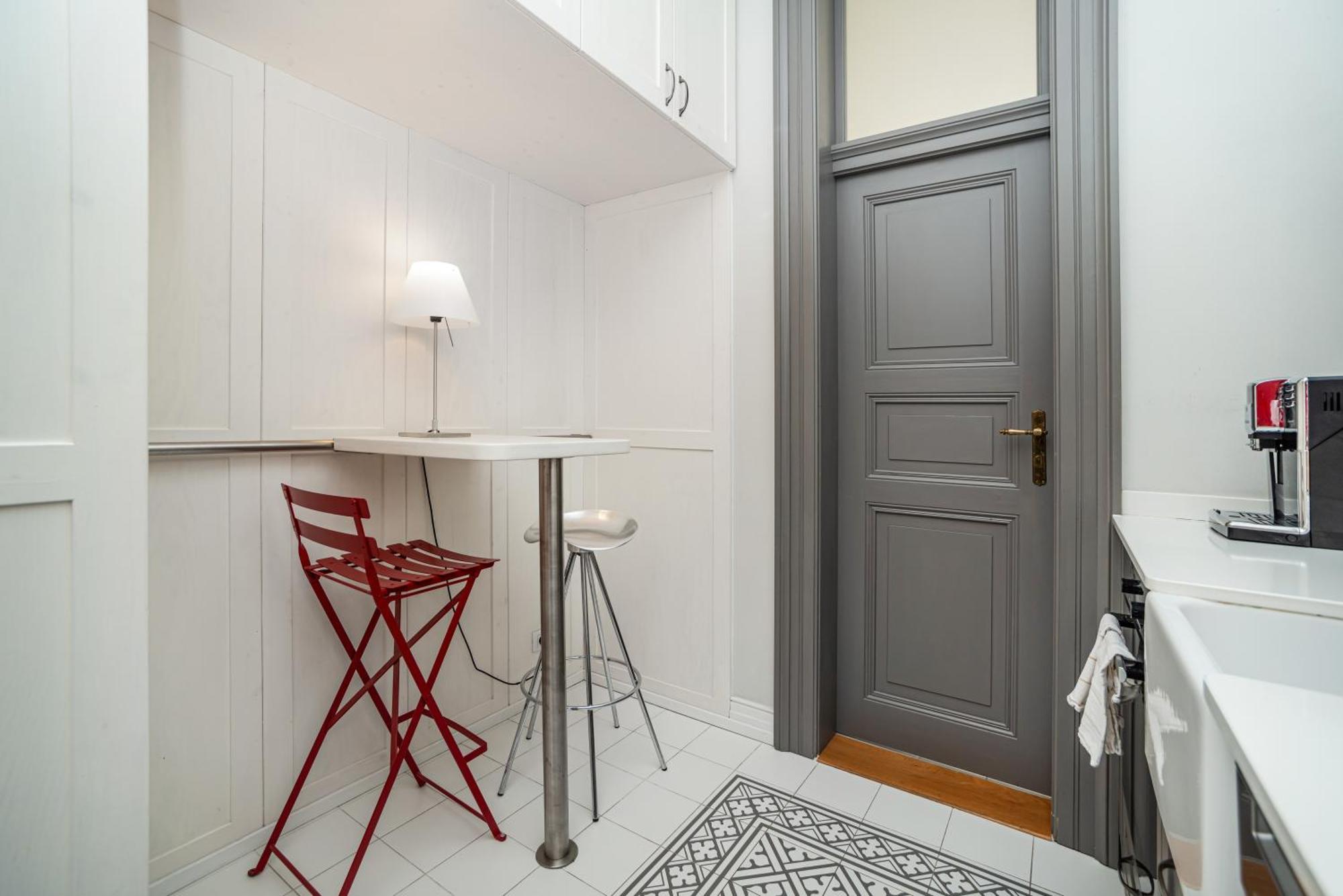 Amazing One-bedroom Apartment